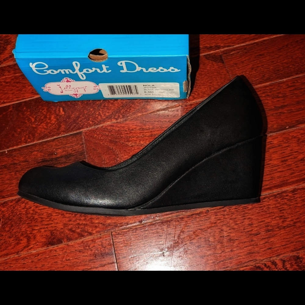NEW Jellypop Comfort Dress Nola Wedge Pumps Black Size 8.5
